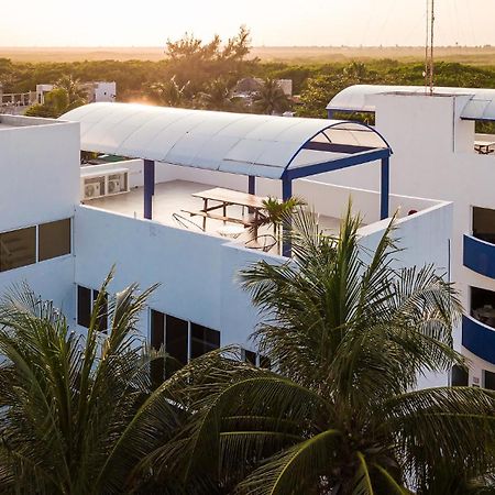 Kaam Accommodations Пуерто Морелос Екстериор снимка
