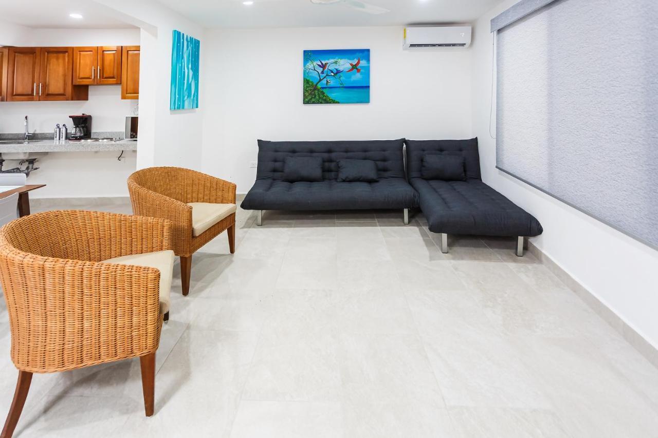 Kaam Accommodations Пуерто Морелос Екстериор снимка