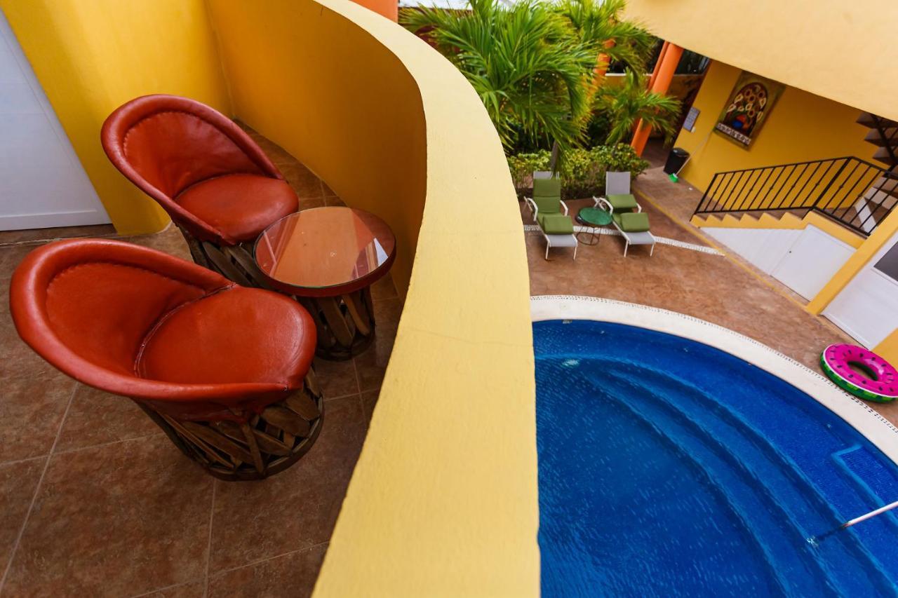 Kaam Accommodations Пуерто Морелос Екстериор снимка
